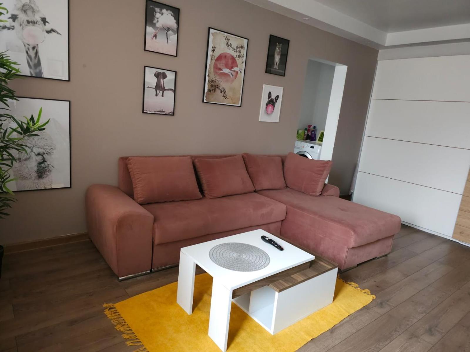 Apartament Near The Park Two Rooms Boekarest Buitenkant foto