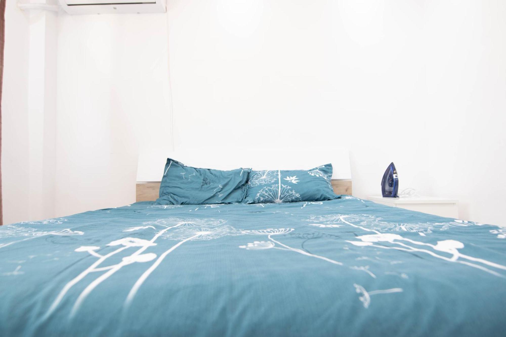 Apartament Near The Park Two Rooms Boekarest Buitenkant foto