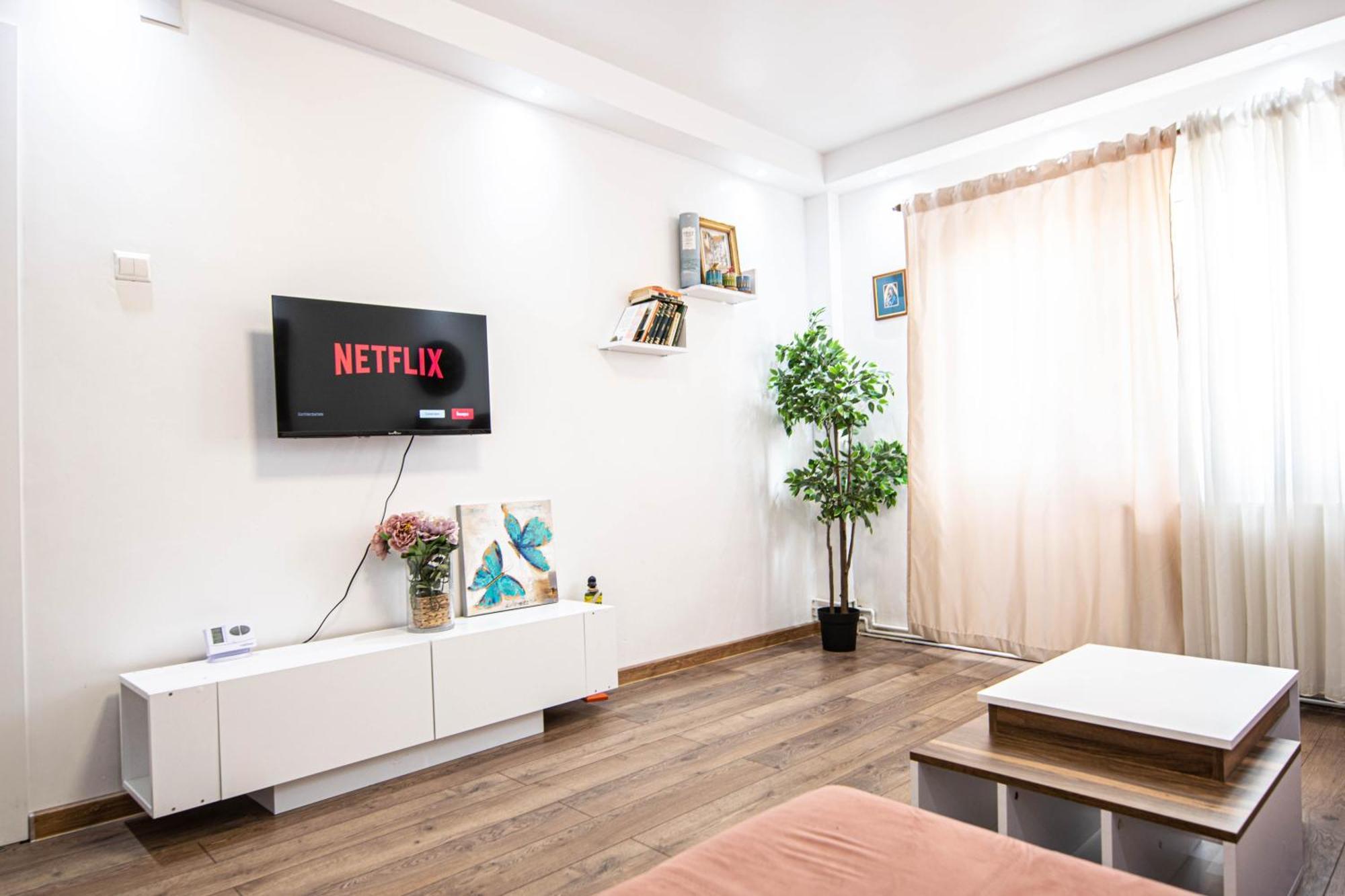 Apartament Near The Park Two Rooms Boekarest Buitenkant foto