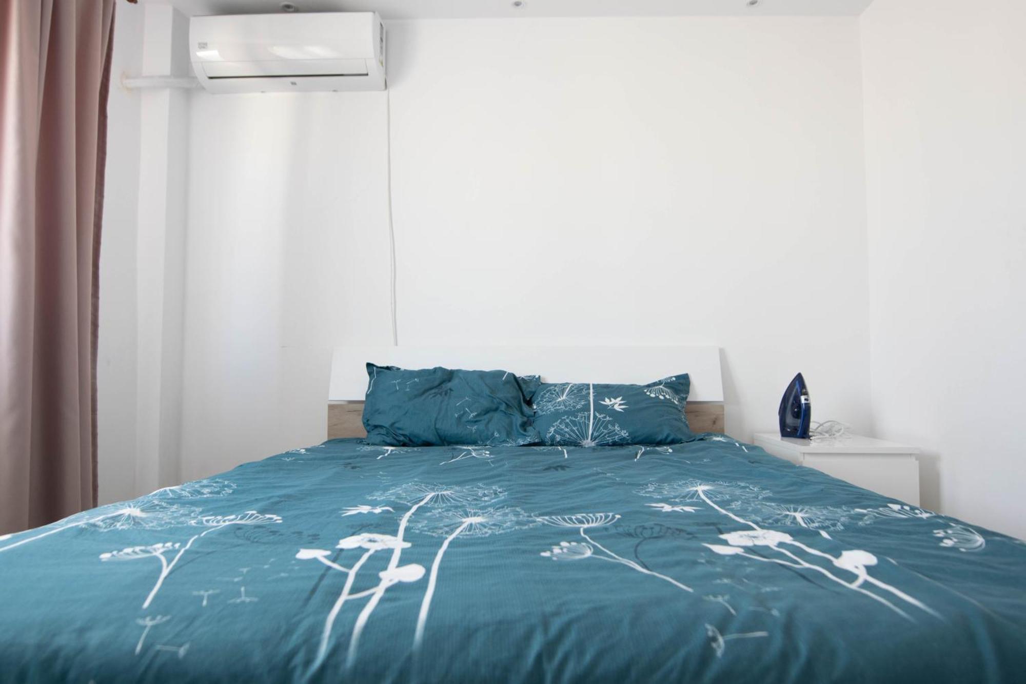 Apartament Near The Park Two Rooms Boekarest Buitenkant foto