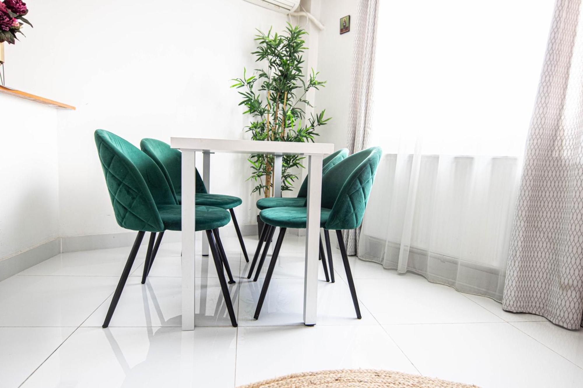 Apartament Near The Park Two Rooms Boekarest Buitenkant foto
